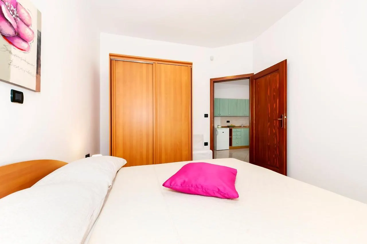 Apartments Lea Rovinj
