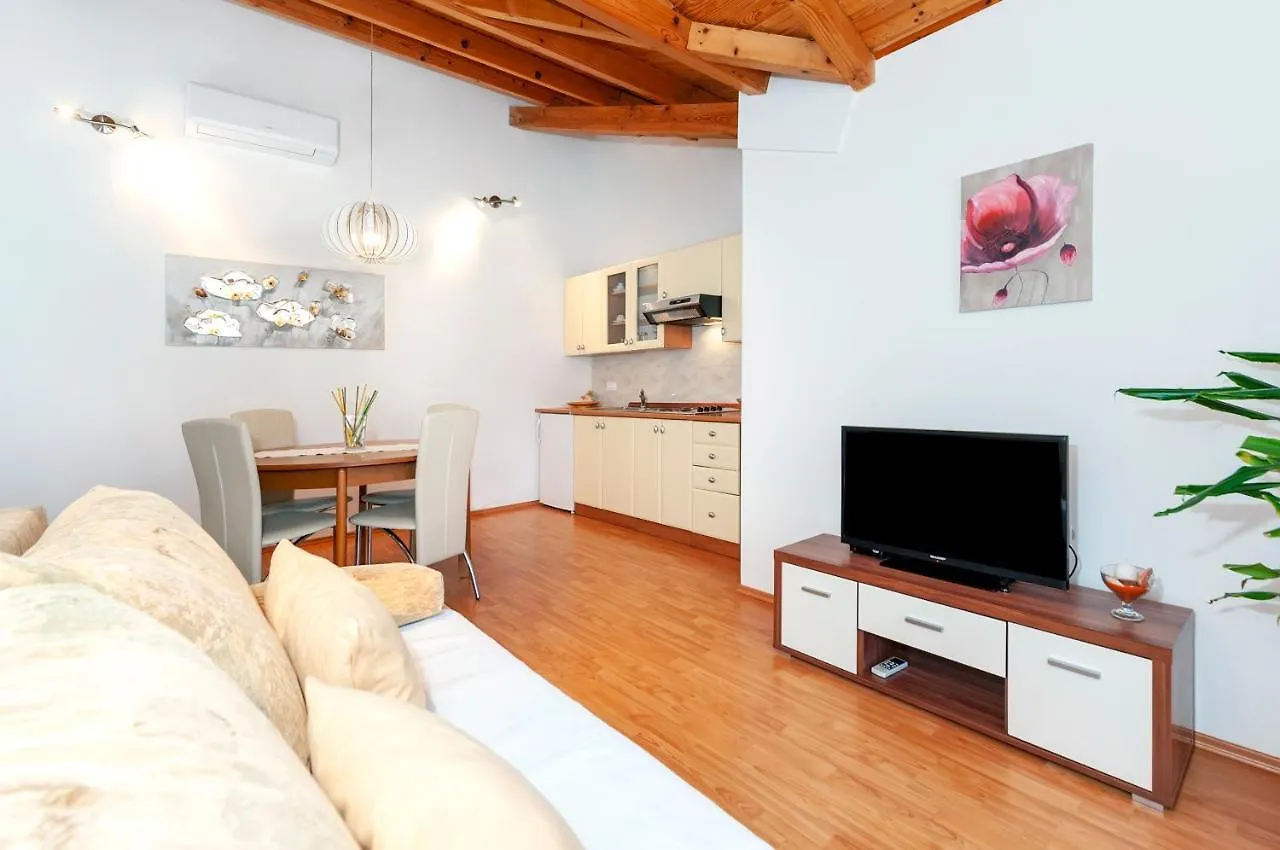 Apartments Lea Rovinj 0*,  Croatia